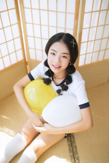 美女全身无遮挡